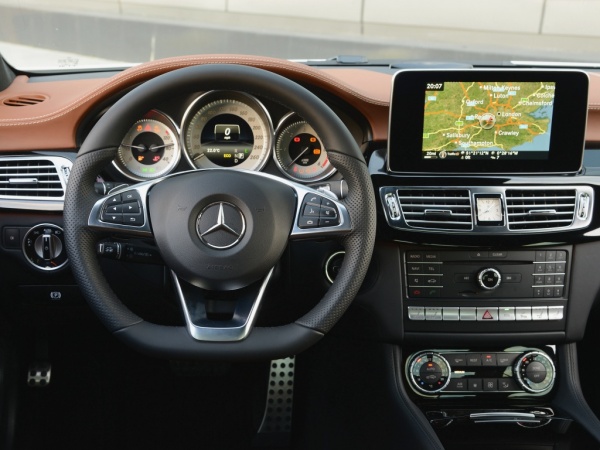 Mercedes-Benz CLS-класс фото