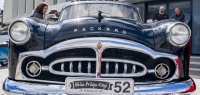 Выставка ретро автомобилей состоялась в День города в Нижнем Новгороде